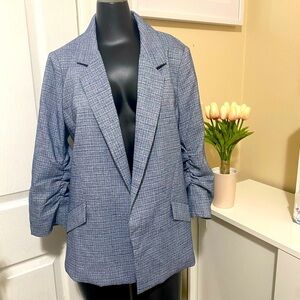 Skies are blue blazer